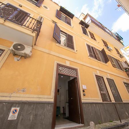 Casa Vacanze Alma B&B Grazioso Appartamento Sul Lungomare Di Pozzuoli A 300Mt Dal Centro E Dal Rione Terra By Movery Buitenkant foto
